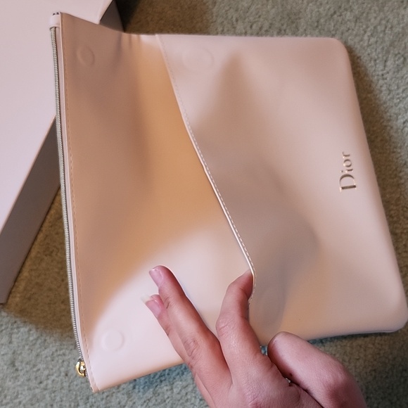 Dior Cosmetic Pouch / Clutch - Picture 2 of 5
